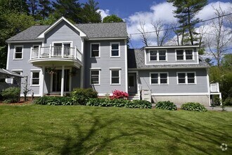 Building Photo - 241 Argilla Rd