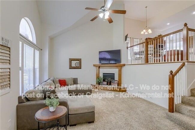 Building Photo - 20621 W 125th Ct