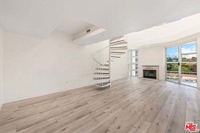 Foto del edificio - 171 N Church Ln
