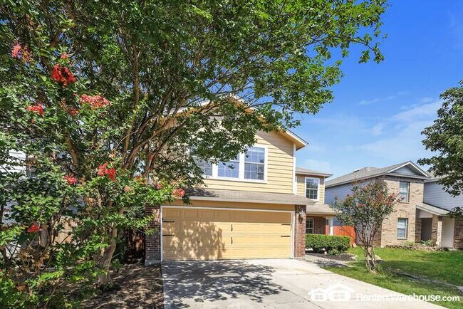 Building Photo - Available Now!!! 4 Bed / 2.5 Bath Home