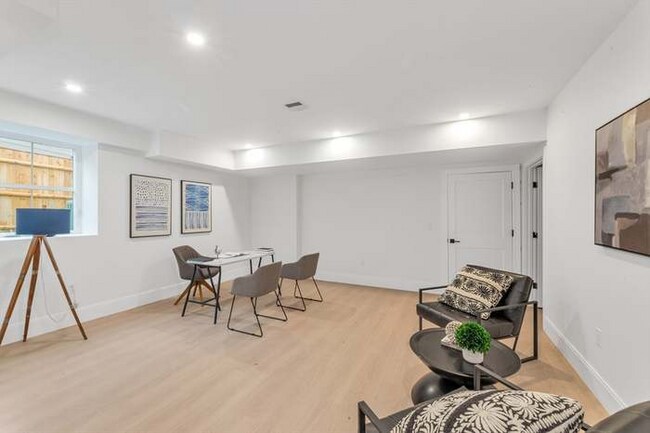 Foto del edificio - 417 Poplar St