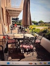 Building Photo - 2 Richmond Rd