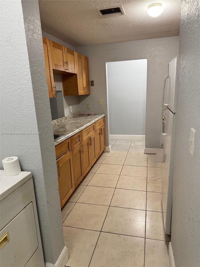 Photo - 21132 NW 39th Ave House