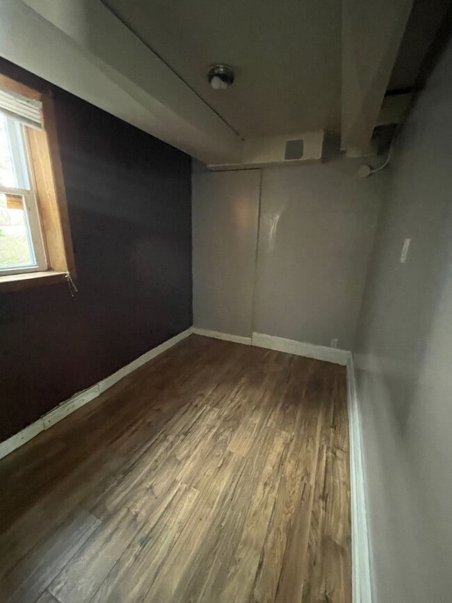 Foto del edificio - 2435 S 9th St