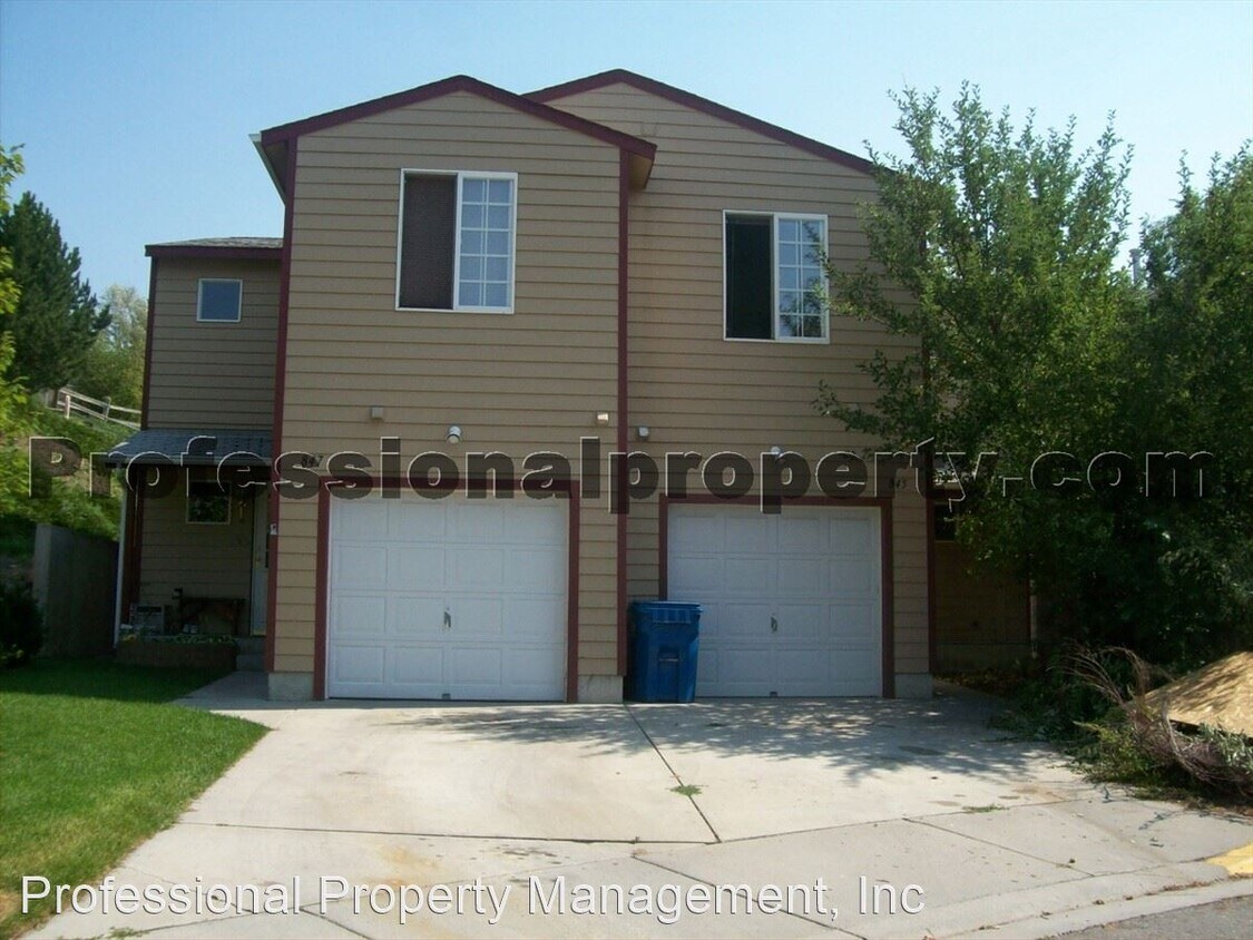 Foto principal - 3 br, 1.5 bath House - 845 Emma Ct