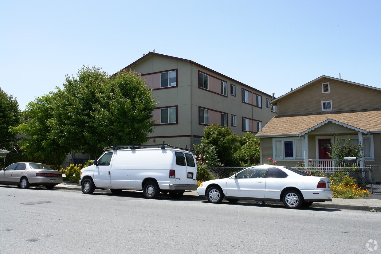 Foto principal - 373 6th Ave