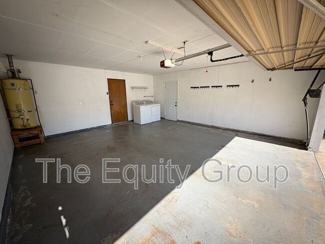 Building Photo - 2139 S Conyer Ct