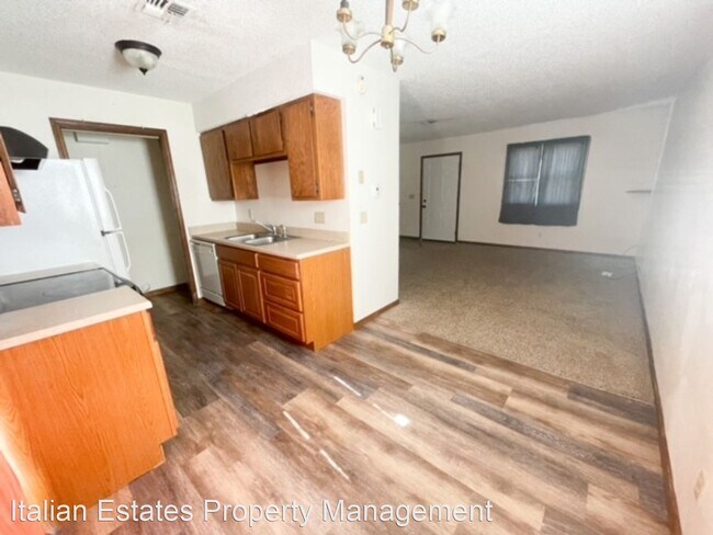 Building Photo - 2 br, 1 bath House - 1373 Parkside Dr.