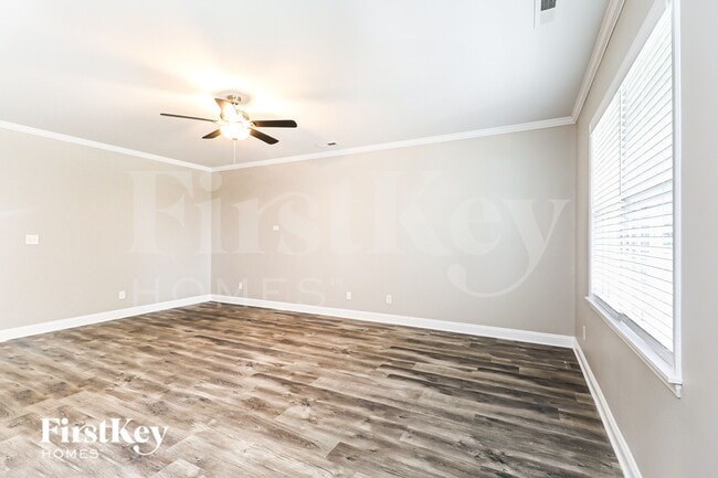 Foto del edificio - 5602 Falkland Lane
