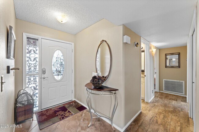 Building Photo - 5152 E Emerald Cir