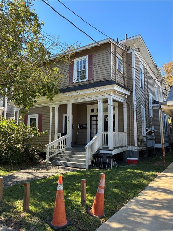 Primary Photo - 254 Stocking St