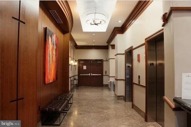 Foto del edificio - 777 7th St NW