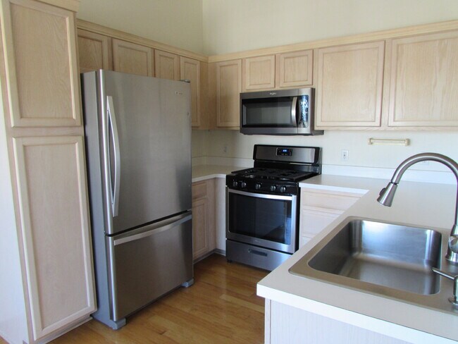 Foto del edificio - Canyon Ranch 2 Bedroom, 2 Bath, 2nd Story Condominium