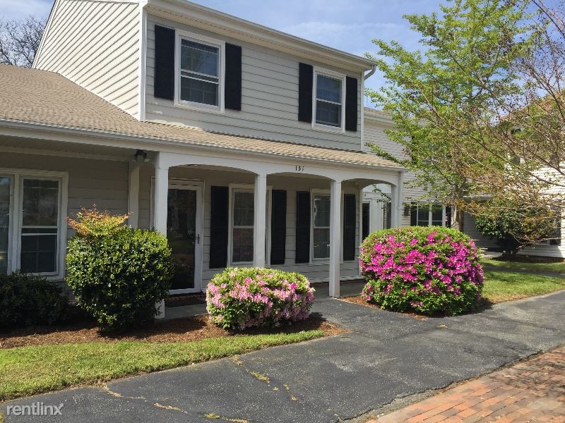 Primary Photo - 131 Towne Square Dr