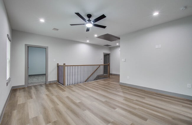 Foto del edificio - 1065 South Ln