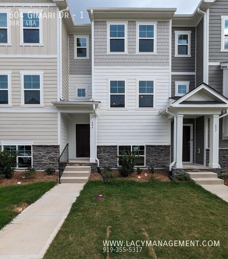 Foto principal - 604 Gimari Dr