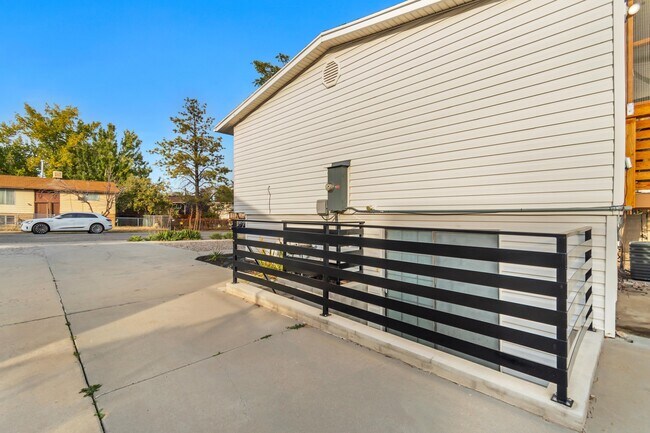 Foto del edificio - 3707 Kentucky Cir