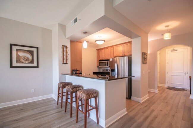 Building Photo - 8000 Via Sardina Way