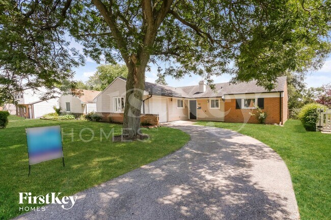 Building Photo - 105 Oxford Ln