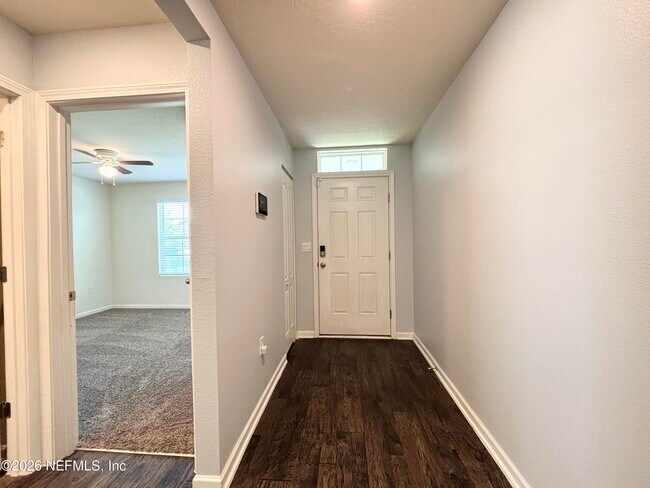 Foto del edificio - 2270 Willow Springs Dr