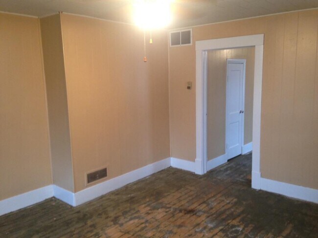 Foto del edificio - 308 S Graham Ave