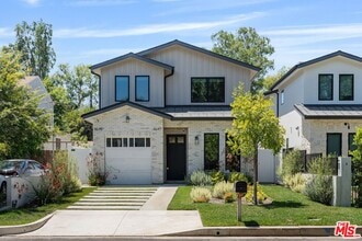 Building Photo - 4647 Morse Ave