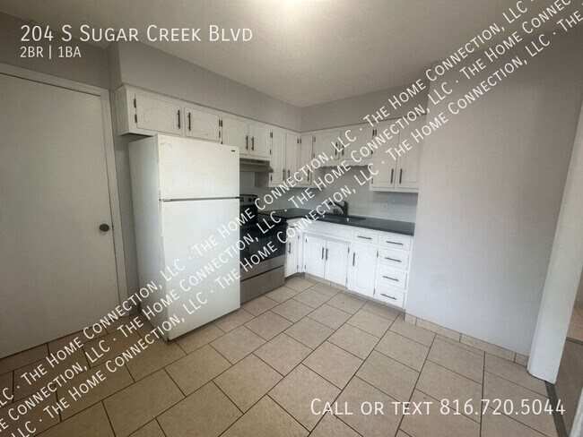 Foto del edificio - 204 S Sugar Creek Blvd
