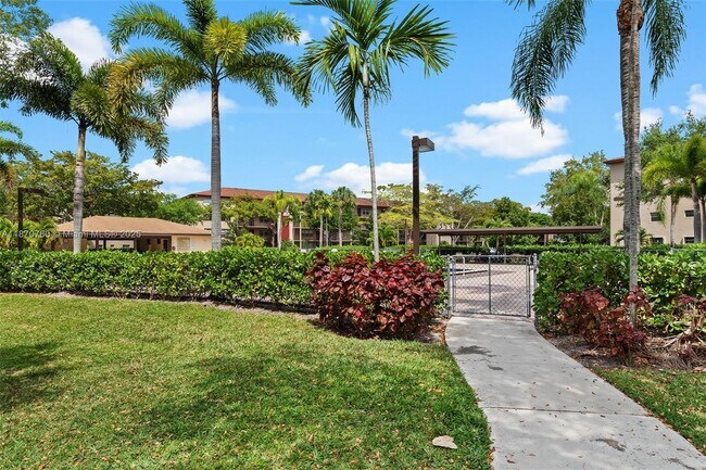 Foto del edificio - 13550 SW 6th Ct