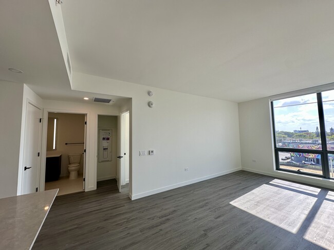 Foto del edificio - 337 NW 31st St