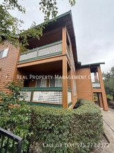 Building Photo - 113 Stone Pine Ln