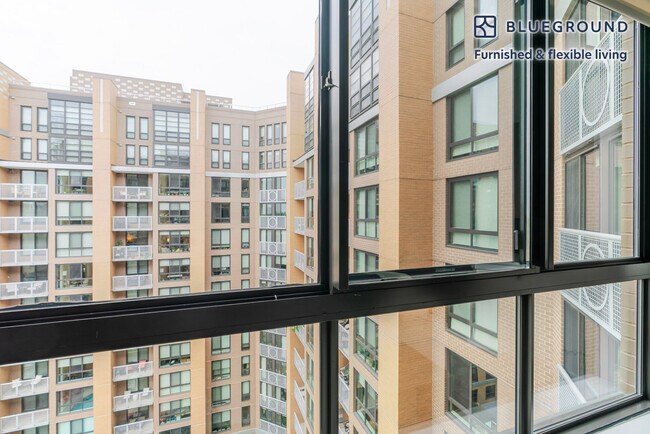 Foto del edificio - 3444 Fairfax Dr