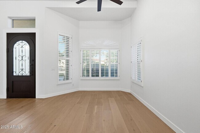 Foto del edificio - 11415 N 44th St