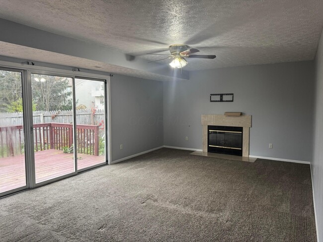 Foto del edificio - 757 Tricolor Dr