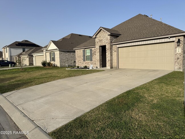 Building Photo - 218 Cane Run Ct