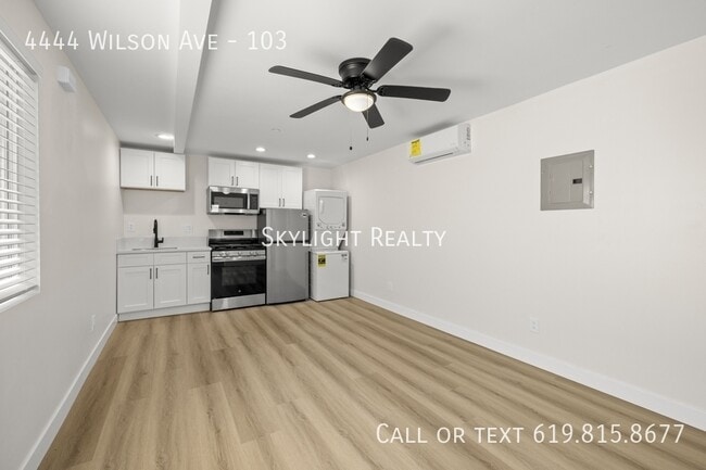 Foto del edificio - 4444 Wilson Ave