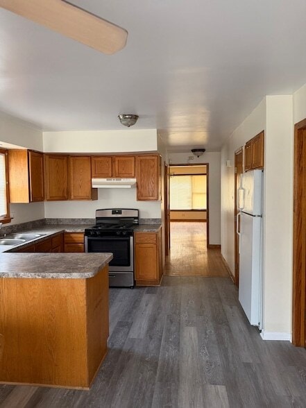 Building Photo - 266 Madison Ave