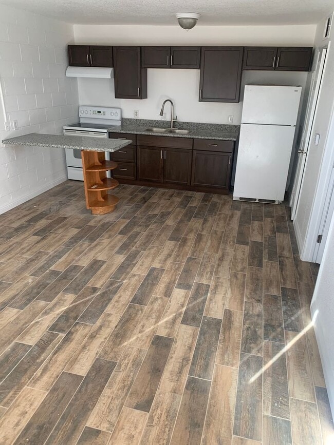 Foto del edificio - 1 Bedroom 1 Bath In Central Las Vegas Newly Renovated