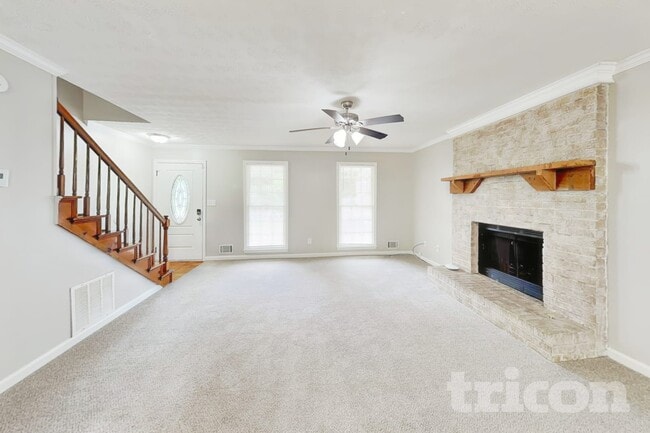 Building Photo - 9159 Tara Dr SW