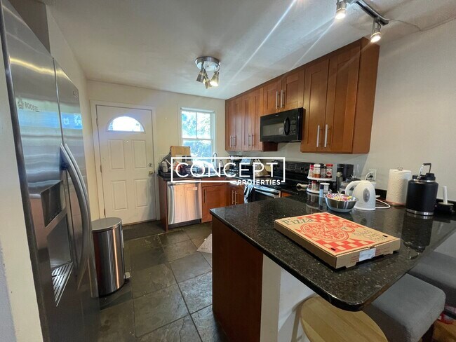 Foto del edificio - 1430 Tremont St