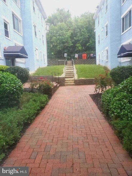 Photo - 742 Brandywine Street SE Unit 303