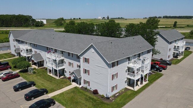 Building Photo - West Win Heights Apartments