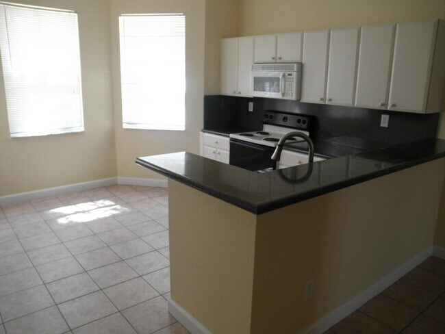 Building Photo - 3406 Shoma Dr