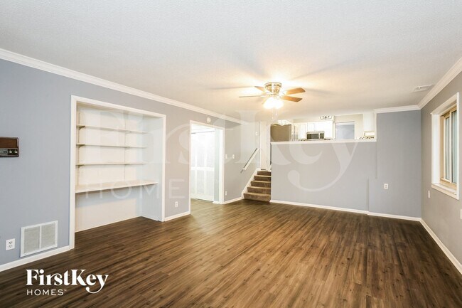 Foto del edificio - 7843 Stafford Ln