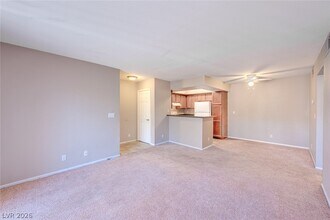 Building Photo - 1455 E Katie Ave