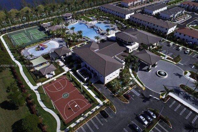 Foto del edificio - 8580 NW 102nd Ave