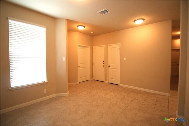 Foto del edificio - 1330 Ace Ranch St