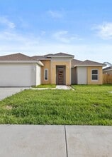 Building Photo - 306 Hope Dr