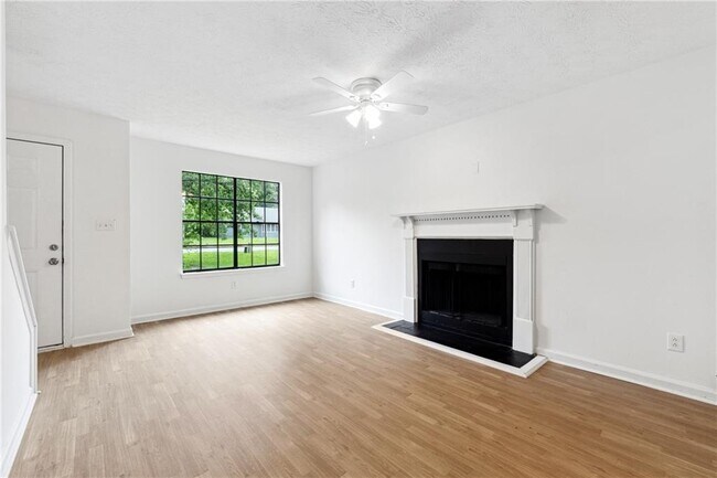 Foto del edificio - 476 Brookfield Way