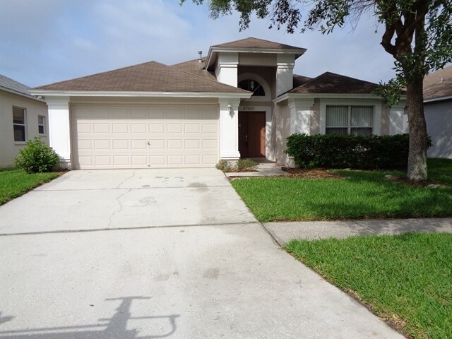Primary Photo - 27501 Sky Lake Cir