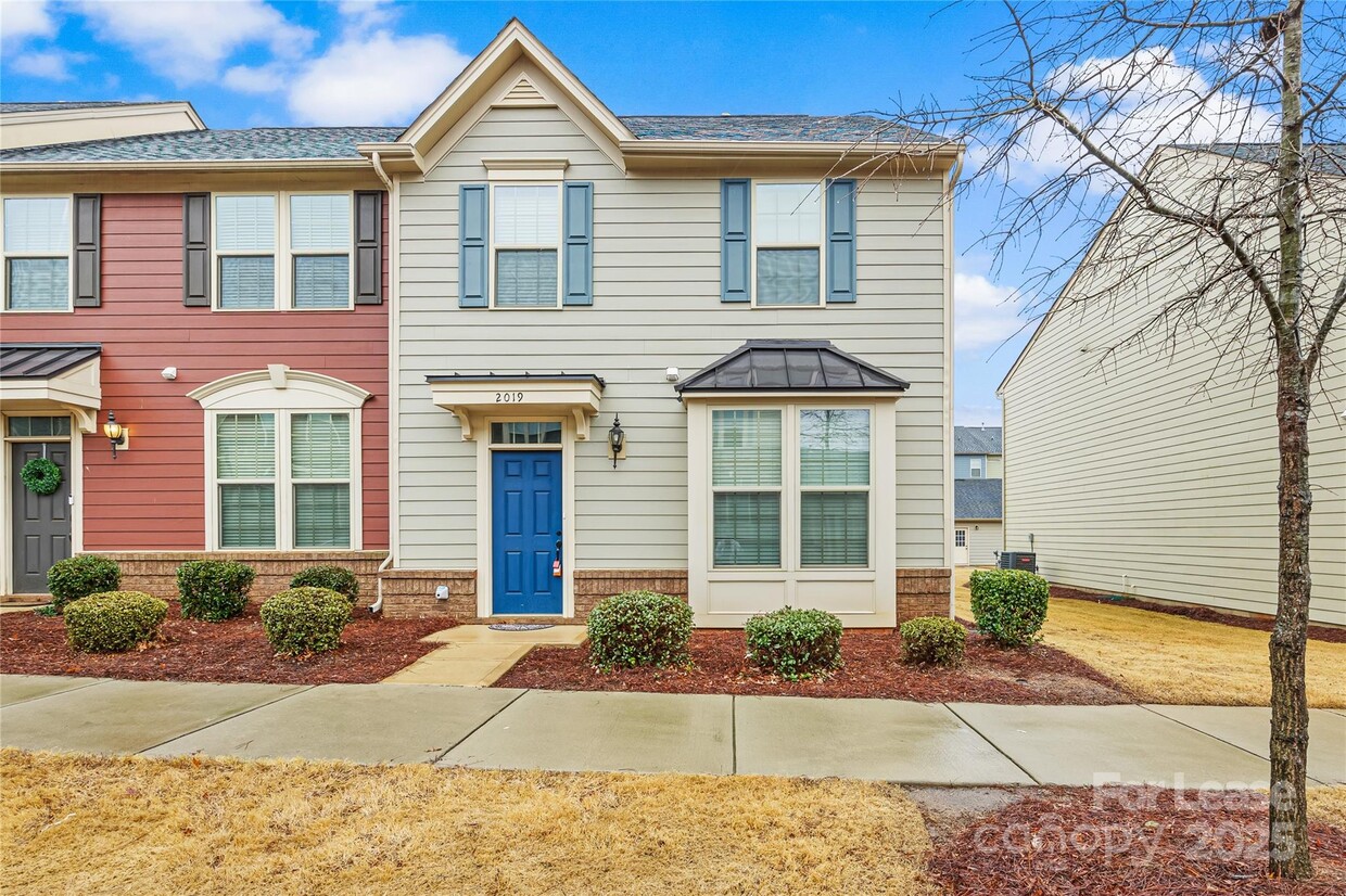 Foto principal - 2019 Sage Park Dr